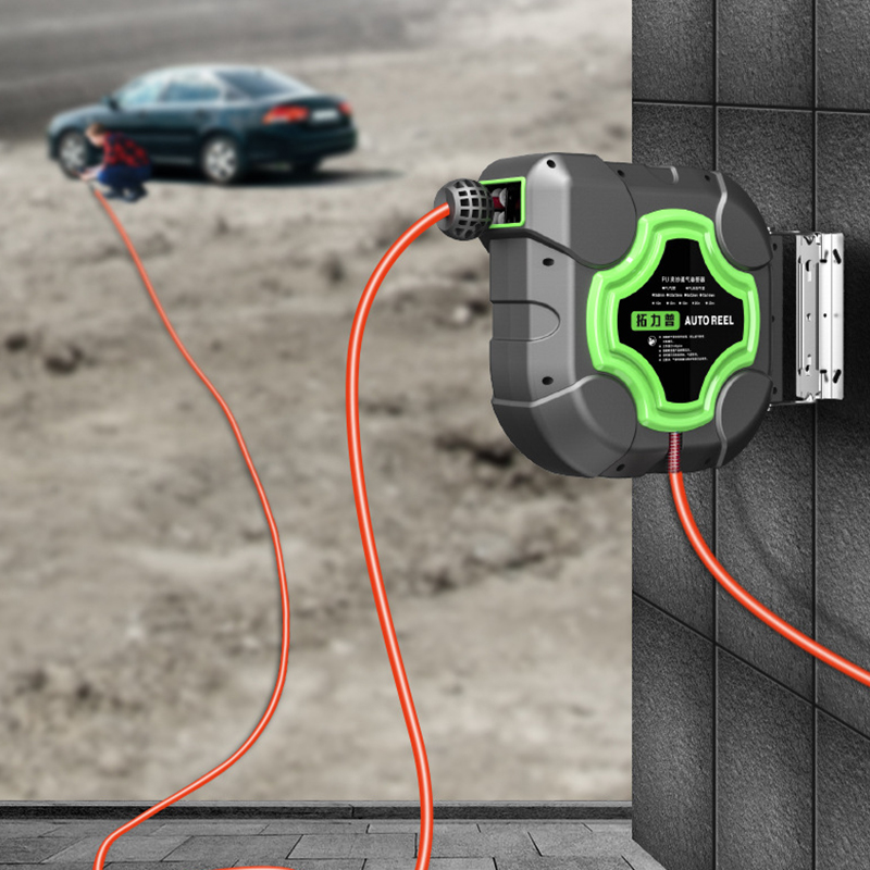 Enrouleur de Tuyau Rétractable - Smart Garden Hose avis et prix